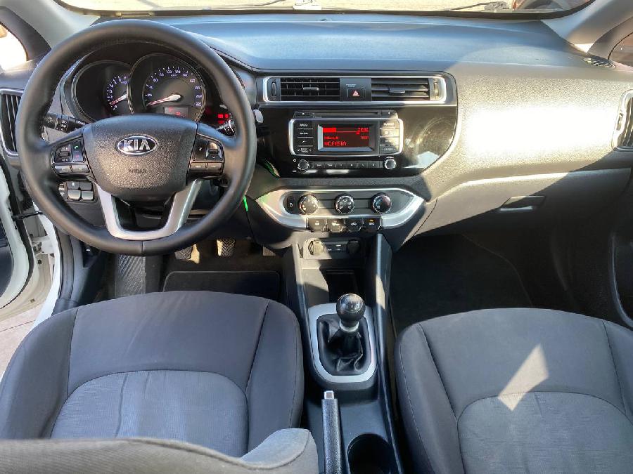 KIA RIO GASOLINA