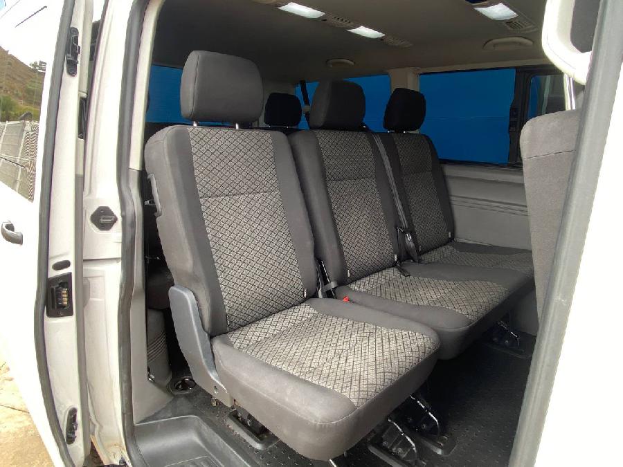 VOLKSWAGEN CARAVELLE 9 PLAZAS DIESEL